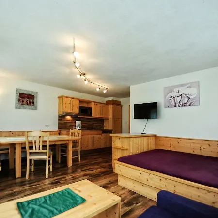 Bauernhof Fuhrmannslochhof Apartment Nauders Exterior photo